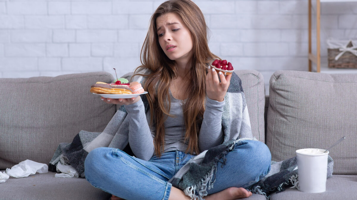 The Dental Implants Specialist In Orange County Talks About the Damage Caused By Bulimia And Acid Erosion