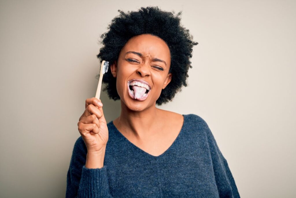 Brushing Your Tongue - Benefits of Brushing Your Tongue