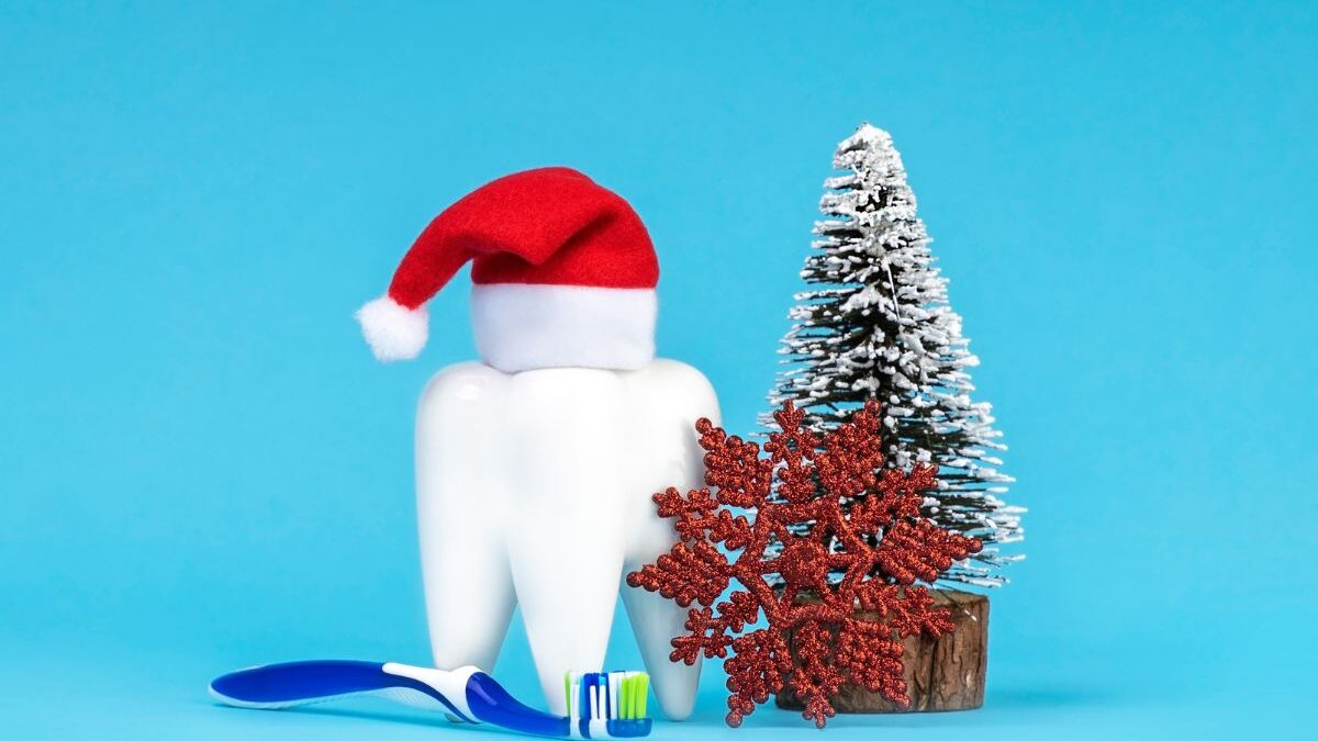 10 Dental New Year Resolutions for a Healthier Smile