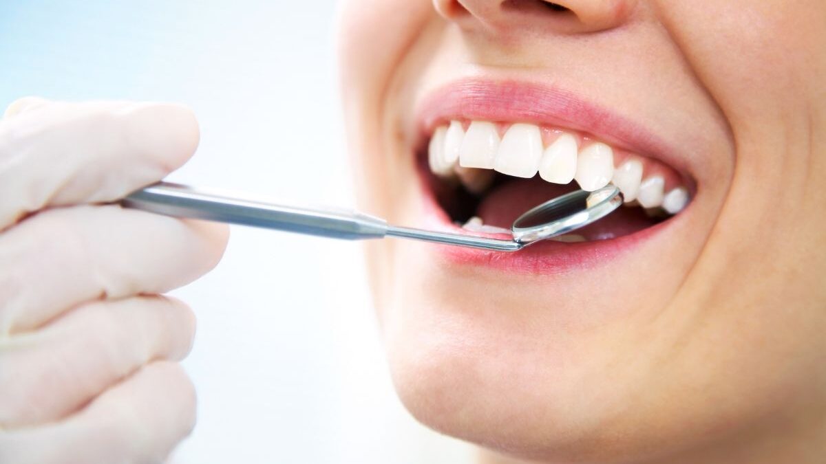 Dental Implant Healing Stages: What to Expect Every Day
