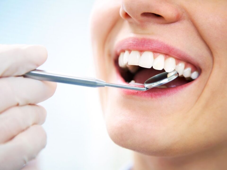 Dental Implant Healing Stages: What to Expect Every Day