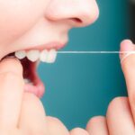 7 Flossing Mistakes & How To Avoid Them 4 7 Flossing Mistakes & How To Avoid Them
