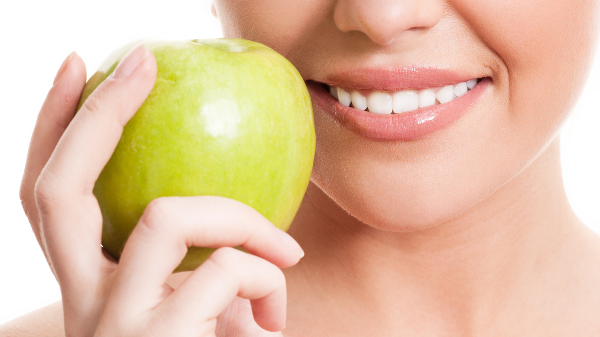 Natural Teeth Whitening