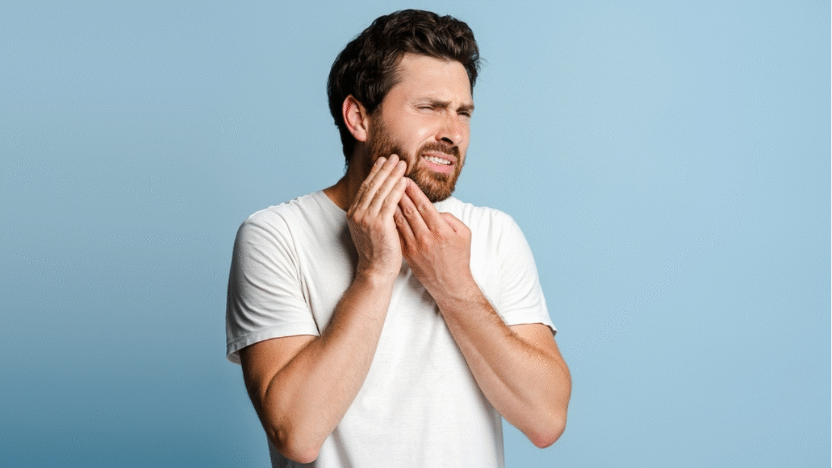 5 signs of failed dental implants