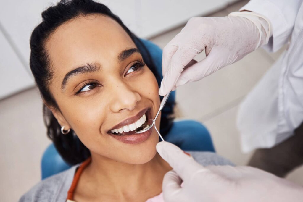 Cosmetic Dentistry vs. General Dentistry: What's the Difference? 3 Cosmetic Dentistry vs. General Dentistry: What's the Difference?