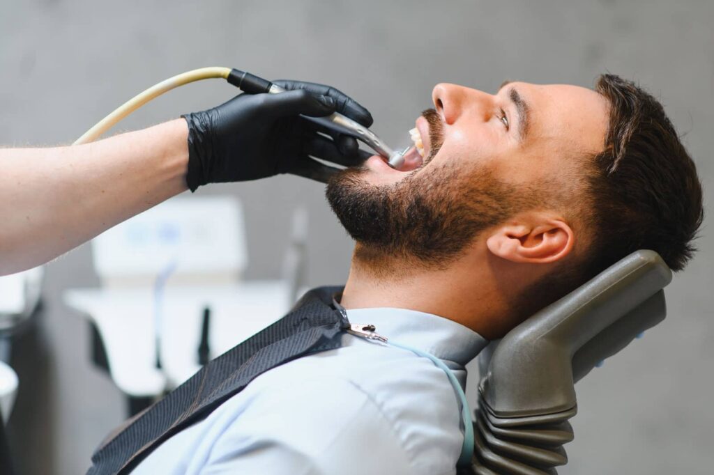What Should You Look for in a Biomimetic Dentist Near You in Orange County? 1 What Should You Look for in a Biomimetic Dentist Near You in Orange County?